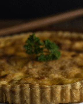 Turkey Flan with Leeks and Cheese